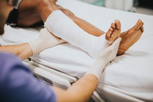 Mal aux articulations : consulter un médecin