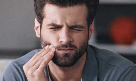 8 Astuces et Remèdes Naturels pour Soulager une Rage de Dents