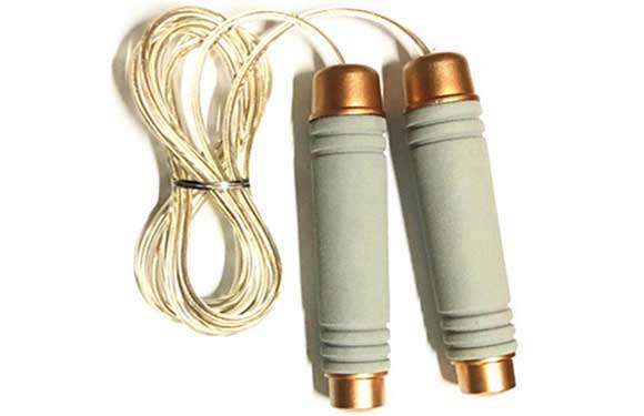 Corde à sauter en acier