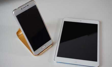 Regarder un Smartphone ou Tablette Avant de se Coucher Peut Vous Faire Grossir