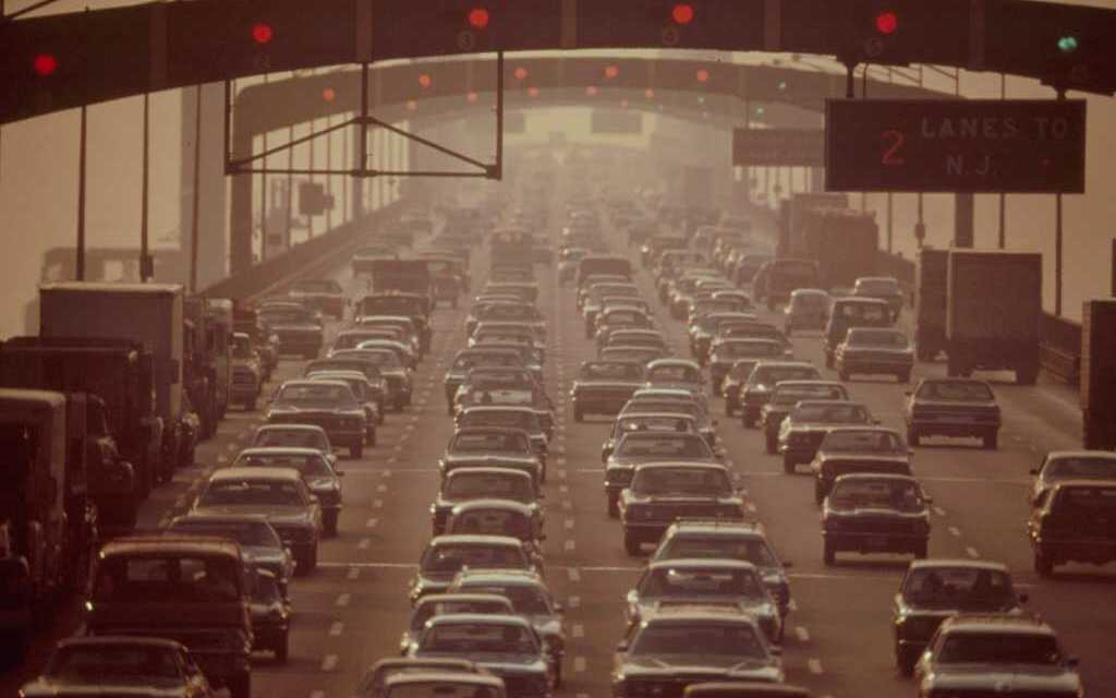 Le Bruit et la Pollution de l’Air Augmentent la Tension Artérielle