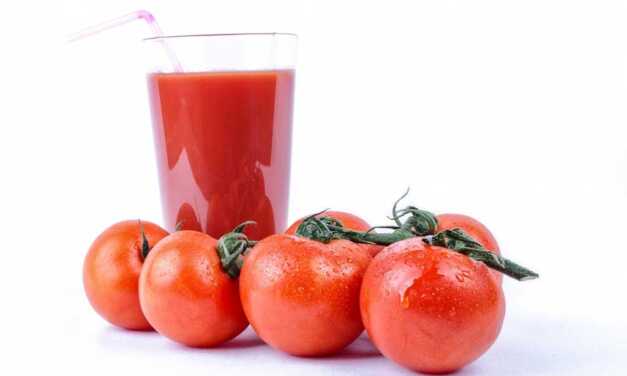 Le Jus de Tomate Réduit la Tension Artérielle et le Cholestérol